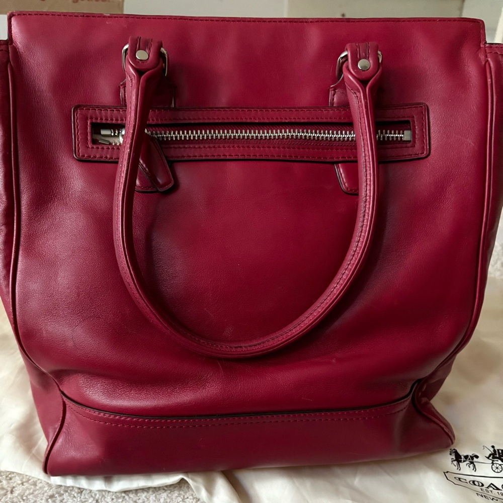 Coach red leather tote bag - Picture 9 of 9